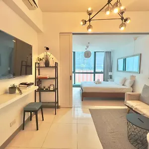  Aparthotel One Uptown Residences Bgc