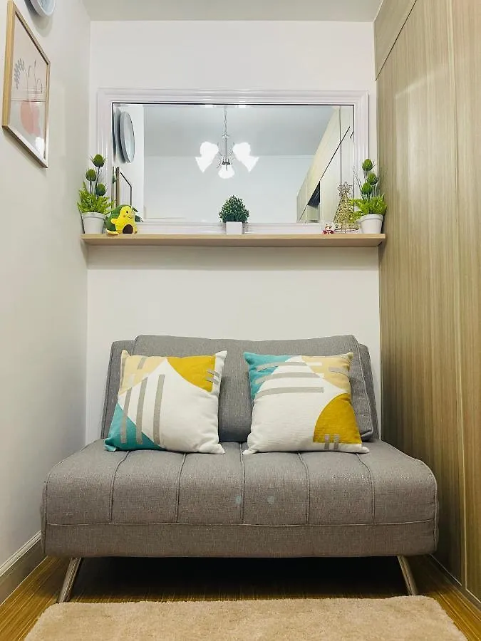 Taguig 1 Bedroom With Balcony Netflix Near Bgc Mc Kinley 0*,  Philippines