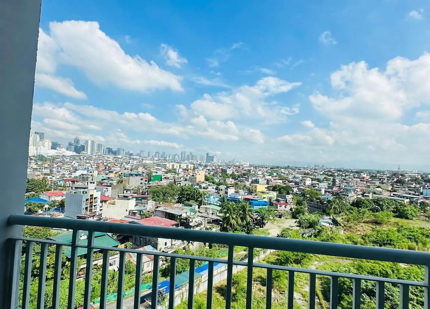 Aparthotel Taguig 1 Bedroom With Balcony Netflix Near Bgc Mc Kinley